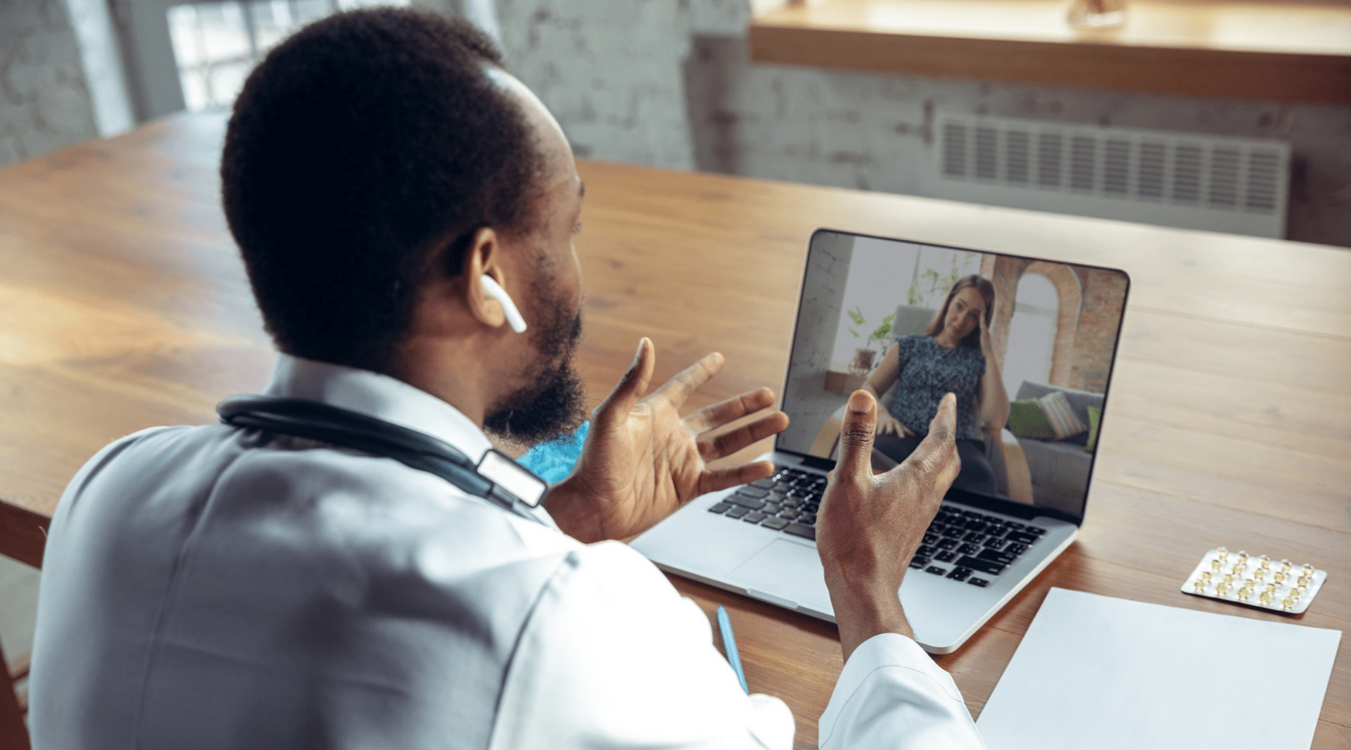 Dois lados: Telemedicina