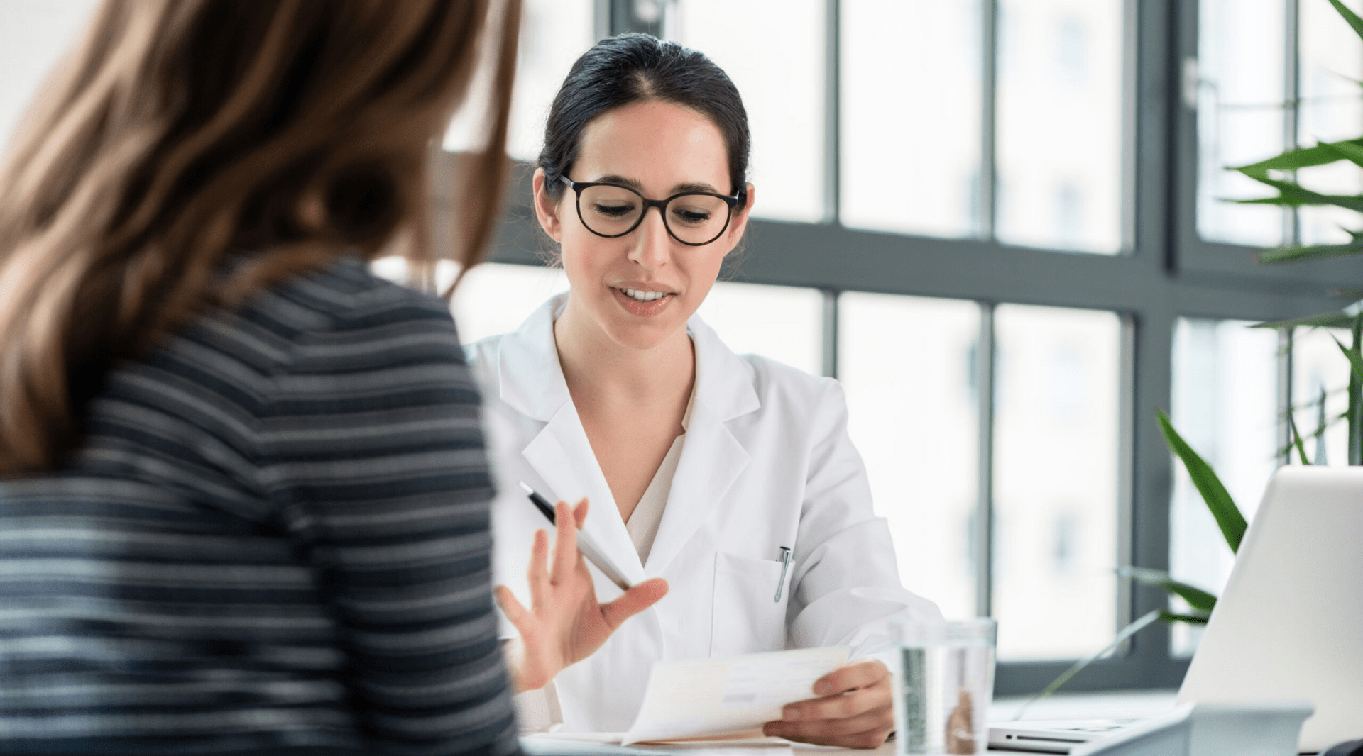 Como lidar com uma equipe médica insatisfeita com as ferramentas?